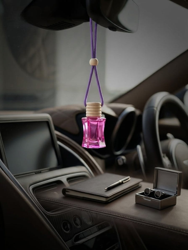 Vintage-Inspired Ribbed Wood Hanging Car Fragrance